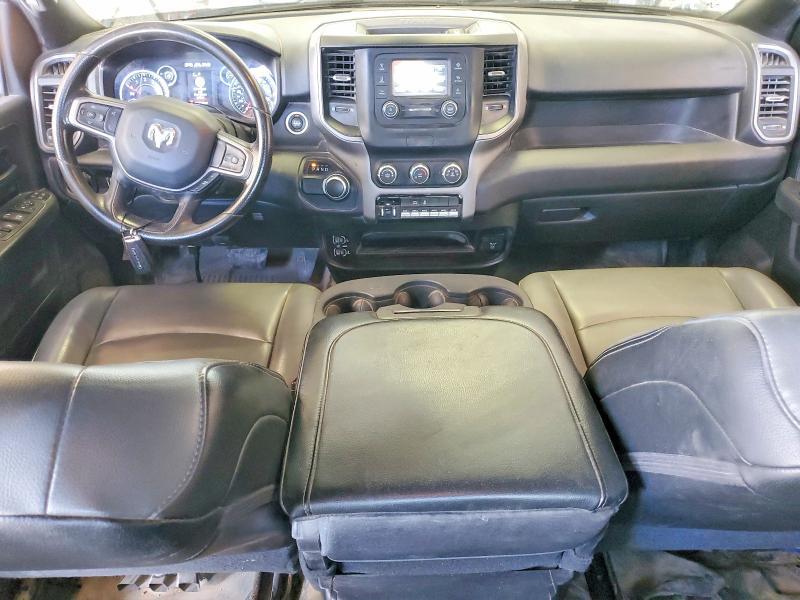 2023 RAM 2500 TRADESMAN — Фото 8 из 12