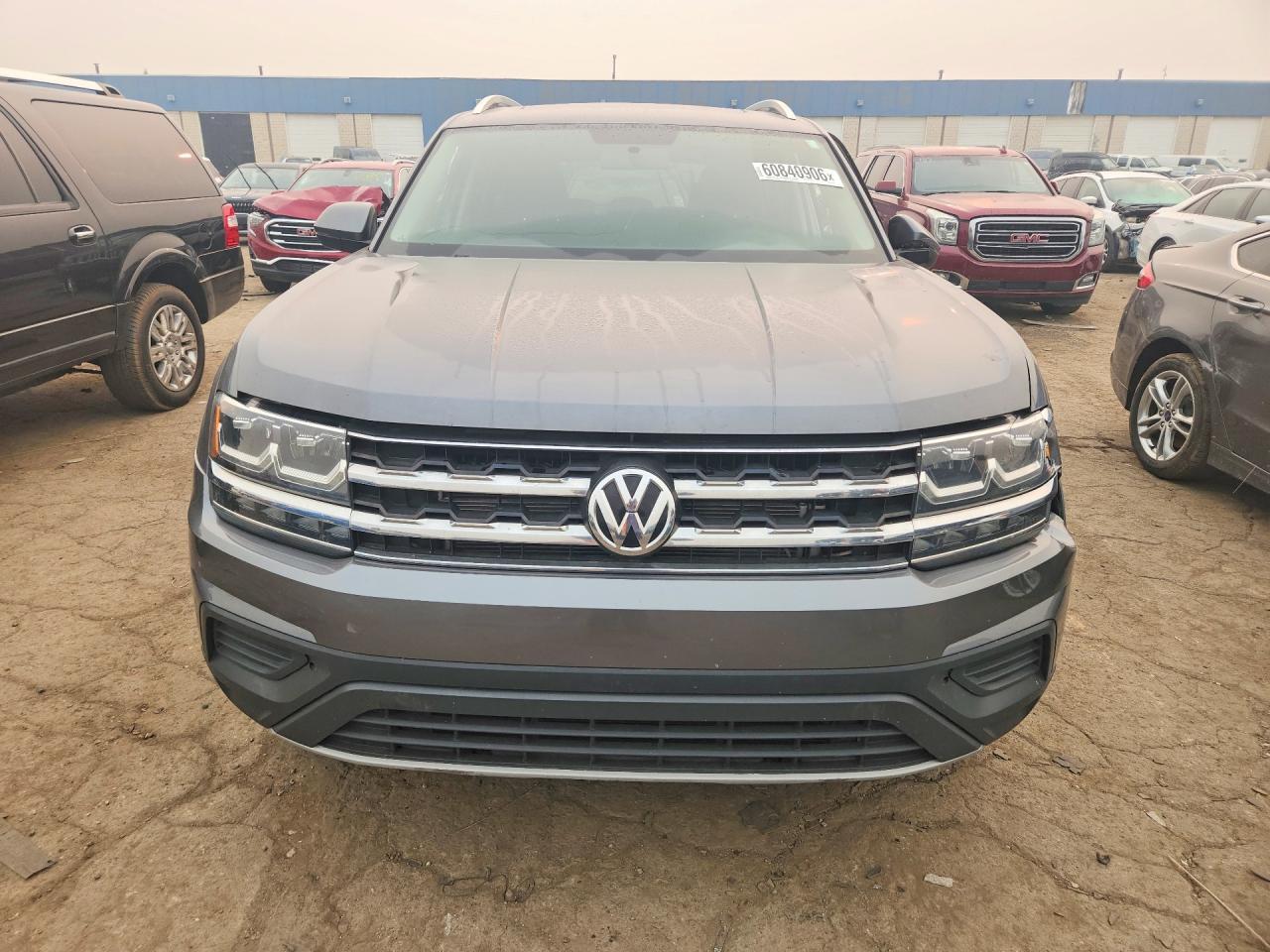 2018 VOLKSWAGEN ATLAS — Фото 5 из 13