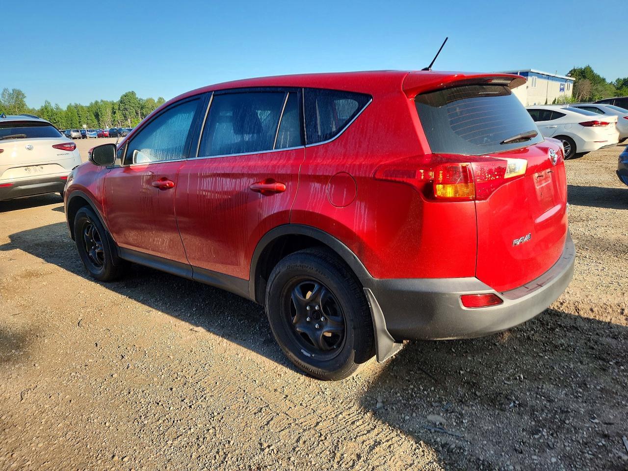 2015 TOYOTA RAV4 LE — Фото 2 из 13