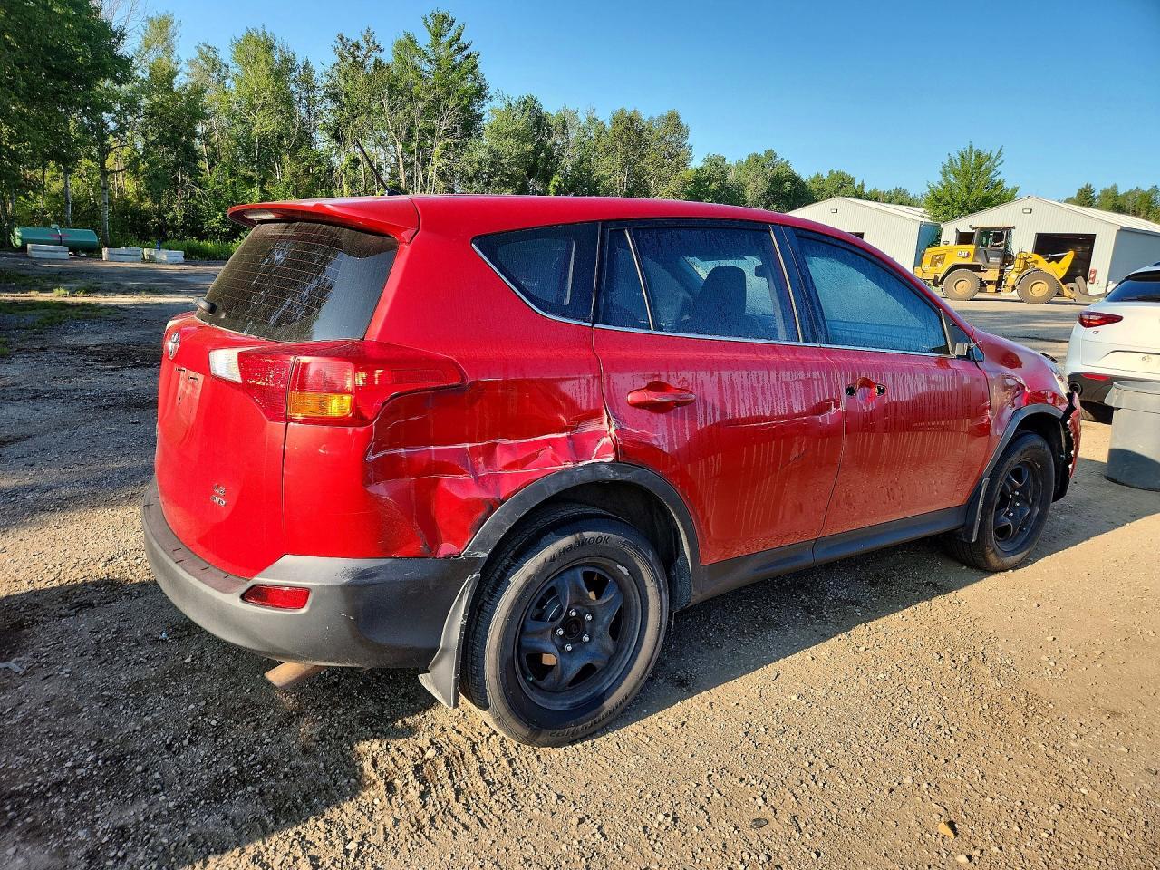 2015 TOYOTA RAV4 LE — Фото 3 из 13
