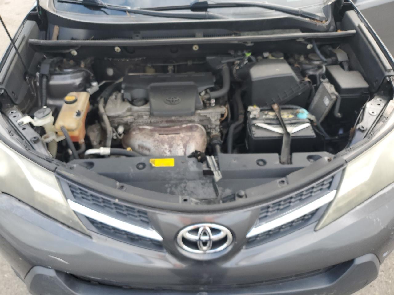 2015 TOYOTA RAV4 XLE — Фото 12 из 13
