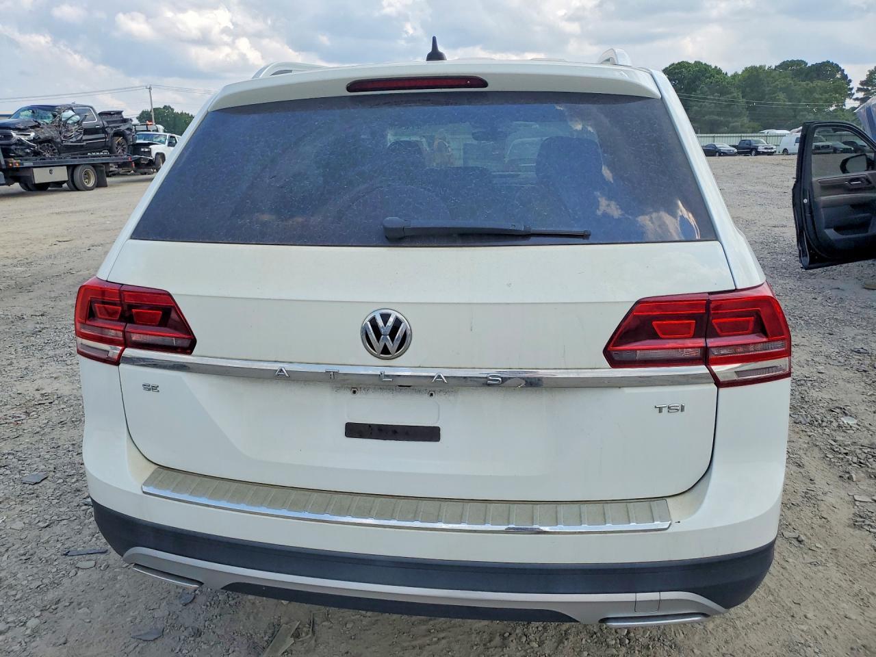2018 VOLKSWAGEN ATLAS SE — Фото 6 из 13