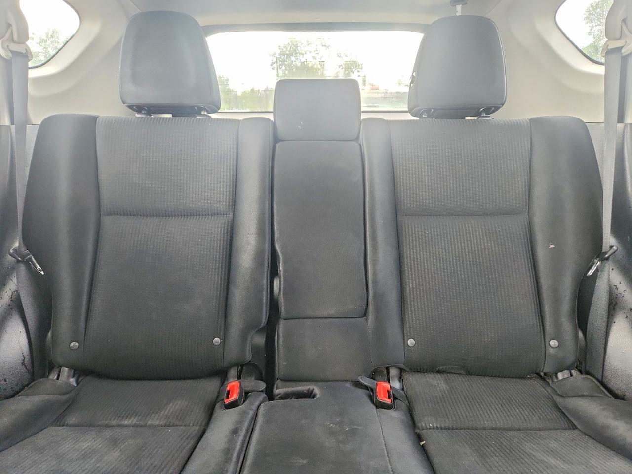 2015 TOYOTA RAV4 LE — Фото 10 из 13