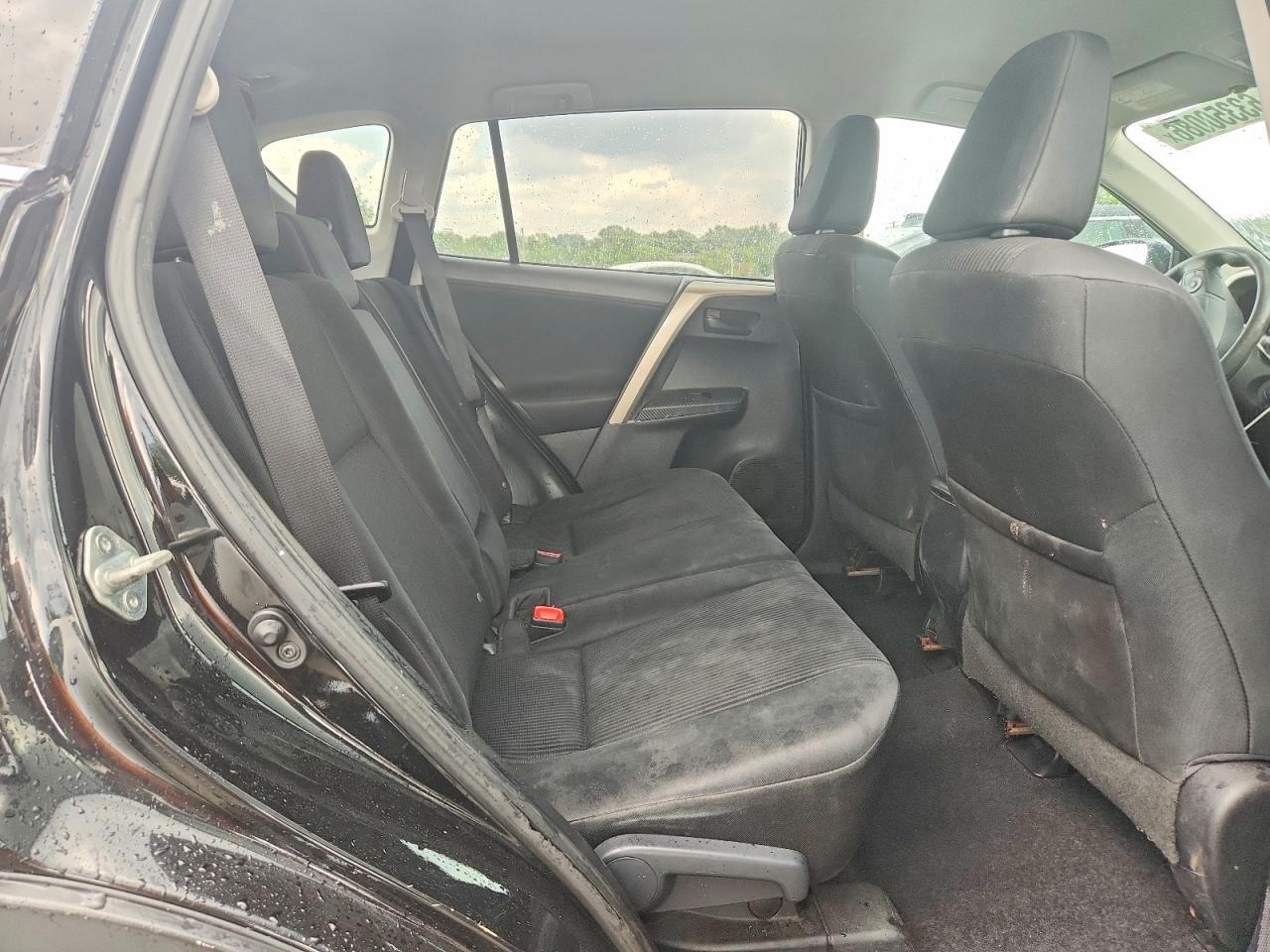 2015 TOYOTA RAV4 LE — Фото 11 из 13