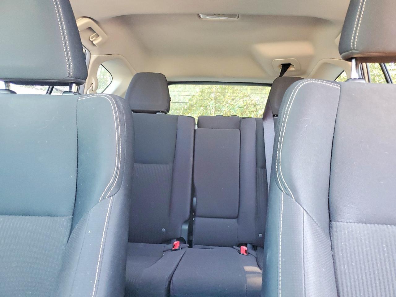 2015 TOYOTA RAV4 XLE — Фото 10 из 14