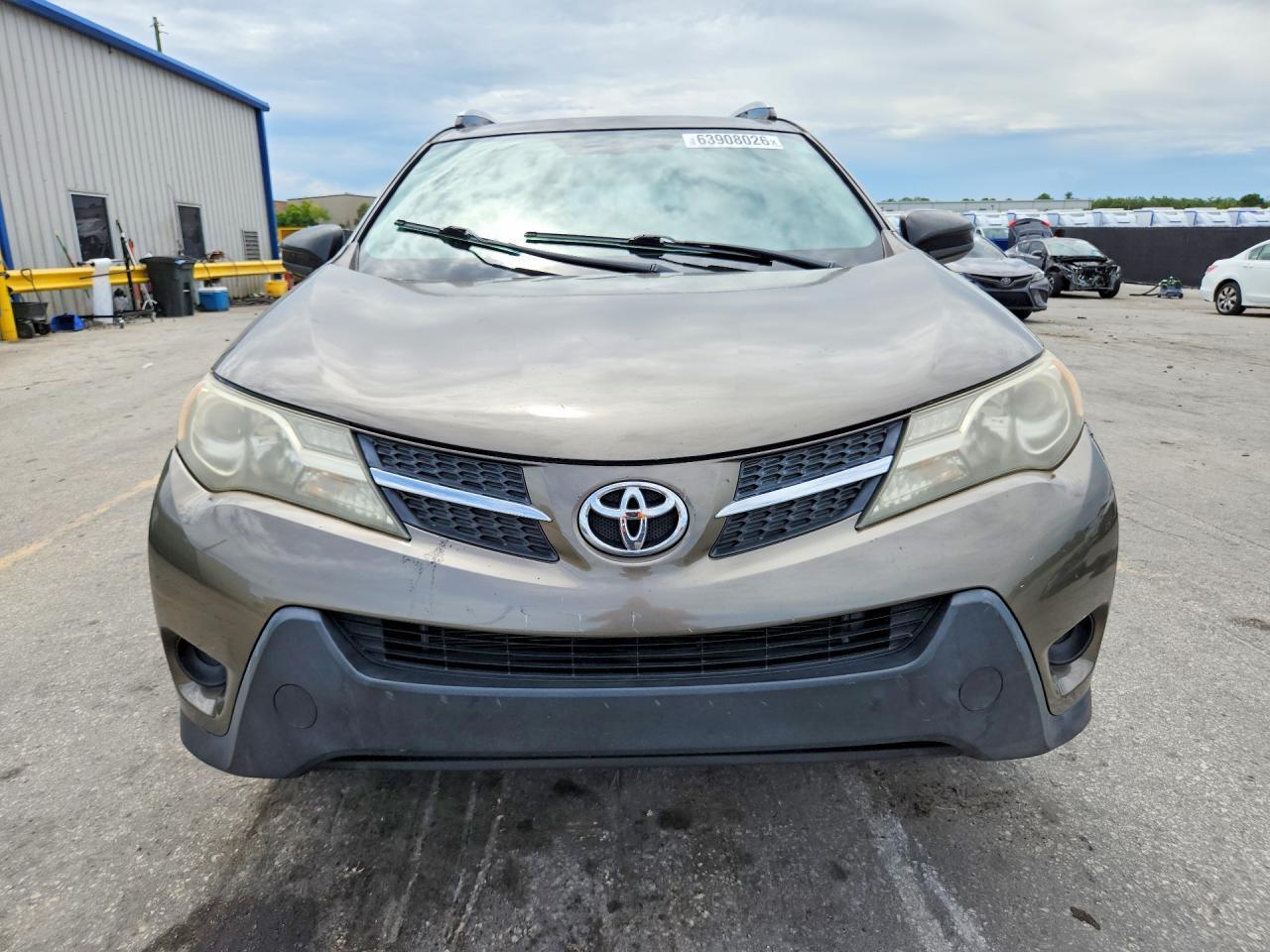 2015 TOYOTA RAV4 LE — Фото 5 из 13
