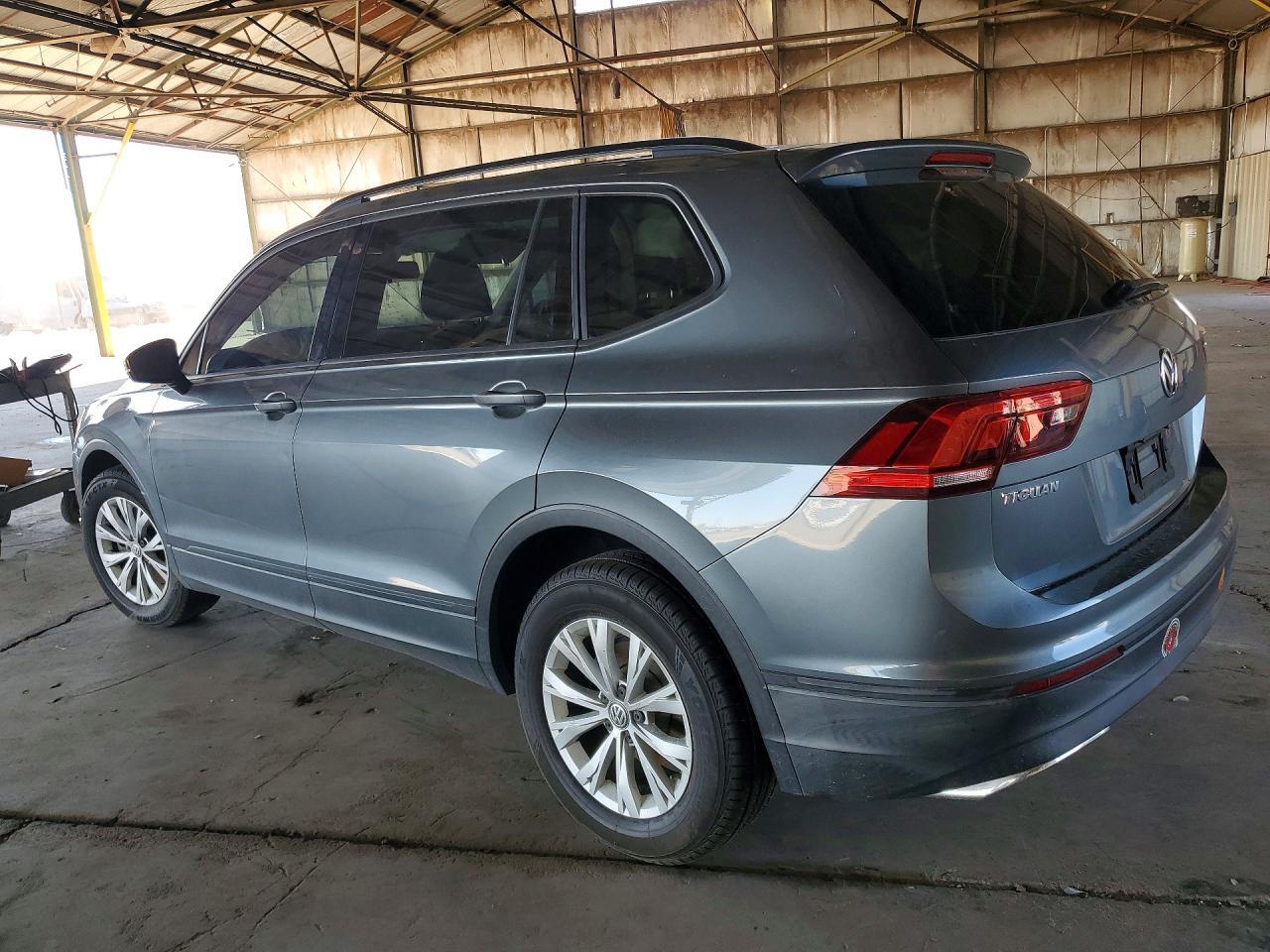 2018 VOLKSWAGEN TIGUAN S — Фото 2 из 13