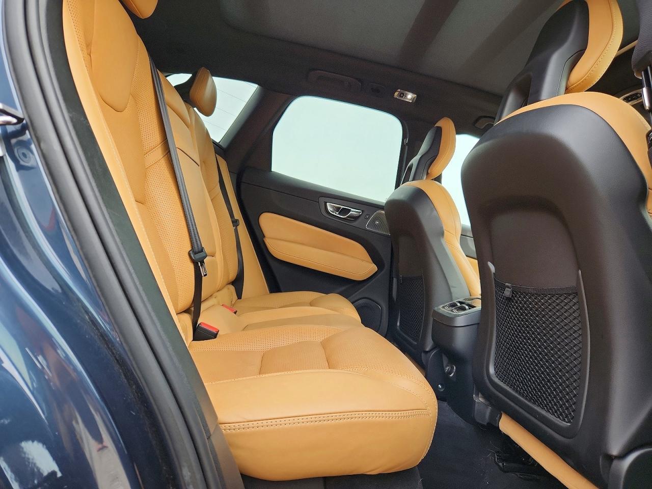 2018 VOLVO XC60 T6 INSCRIPTION — Фото 11 из 13