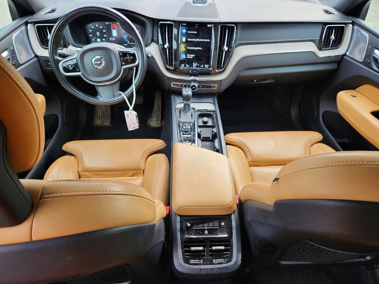2018 VOLVO XC60 T6 INSCRIPTION — Фото 8 из 13