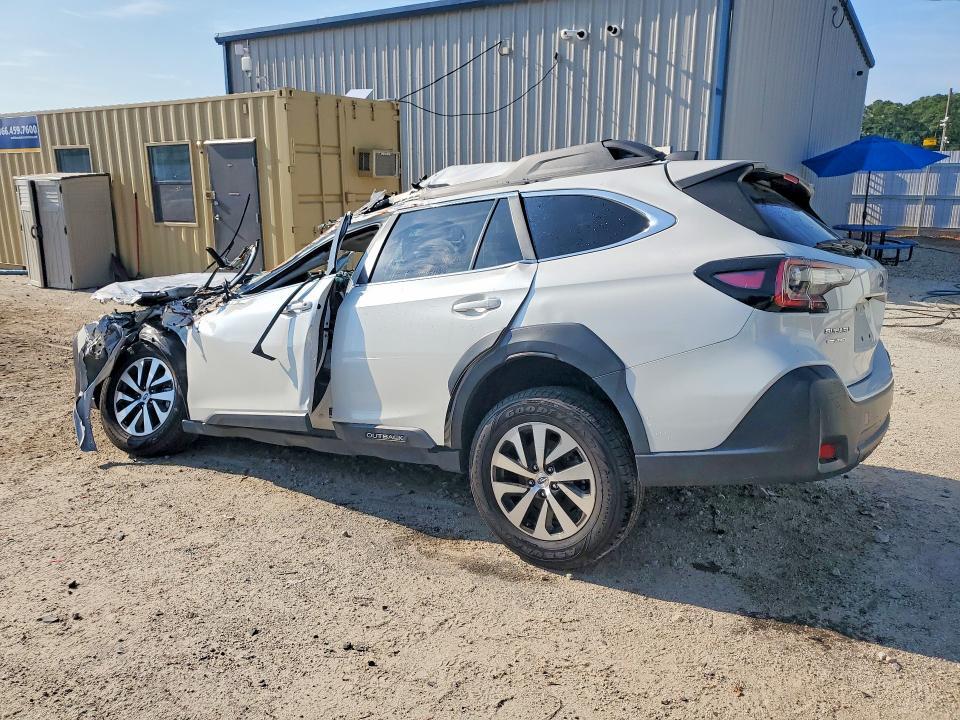 2023 SUBARU OUTBACK PREMIUM — Фото 2 из 12