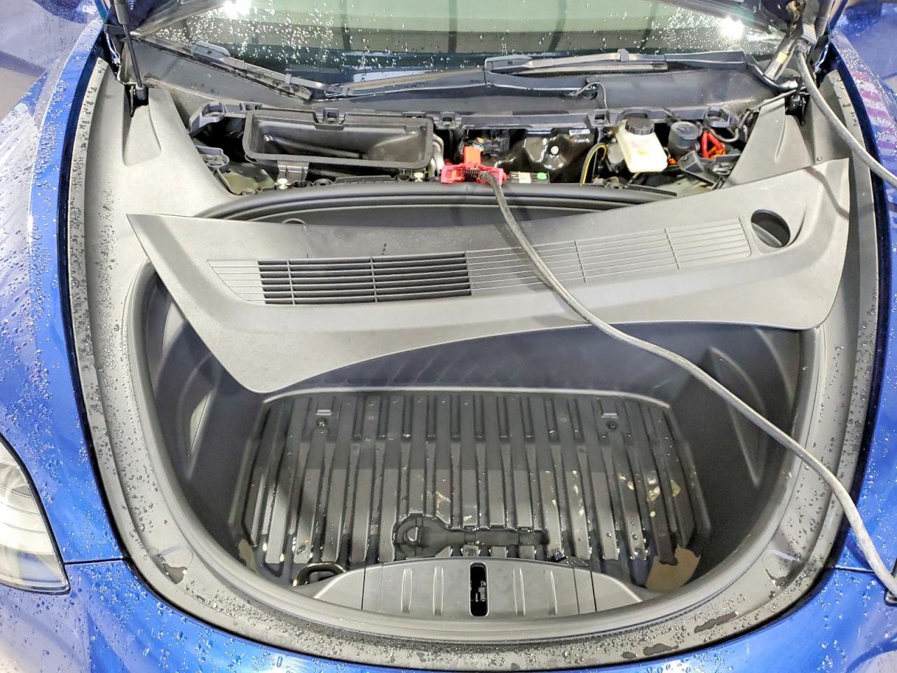 2023 TESLA MODEL 3 — Фото 11 из 13
