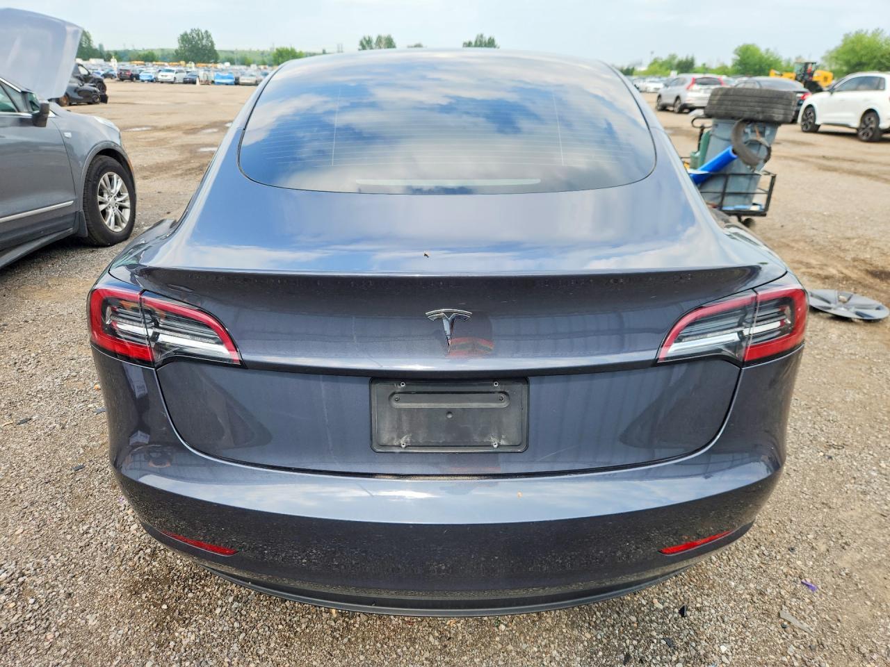 2023 TESLA MODEL 3 — Фото 6 из 12