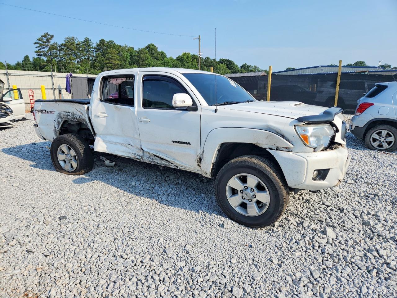 2015 TOYOTA TACOMA DOUBLE CAB PRERUNNER — Фото 4 из 12