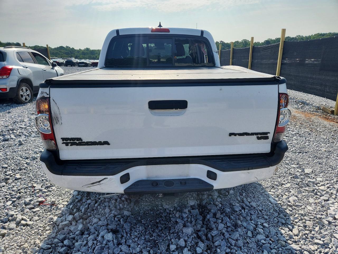 2015 TOYOTA TACOMA DOUBLE CAB PRERUNNER — Фото 6 из 12