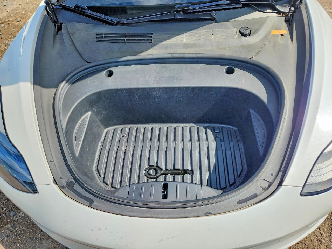 2023 TESLA MODEL 3 — Фото 11 из 12