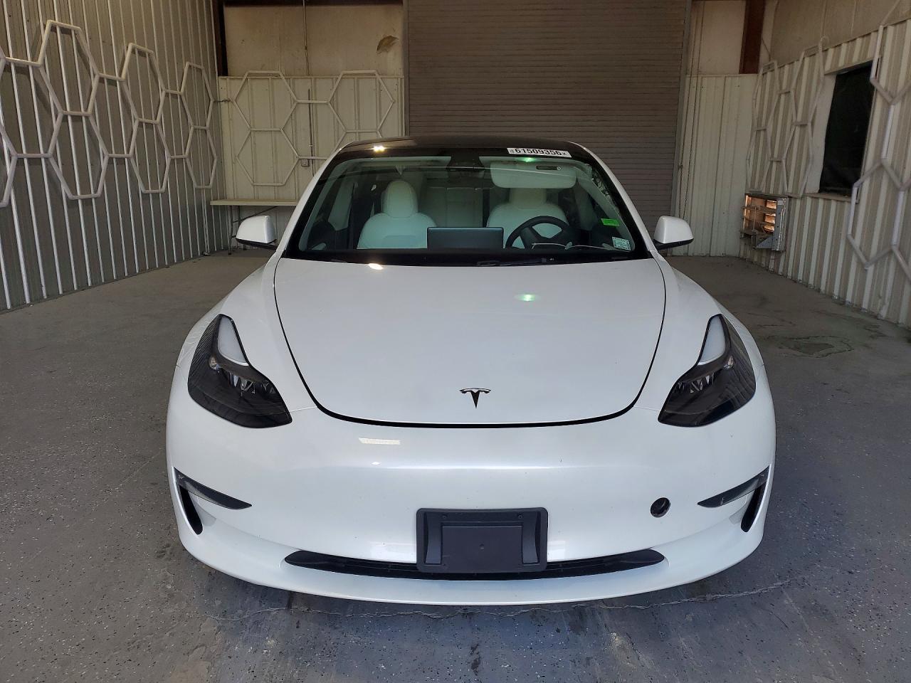 2023 TESLA MODEL 3 — Фото 9 из 16
