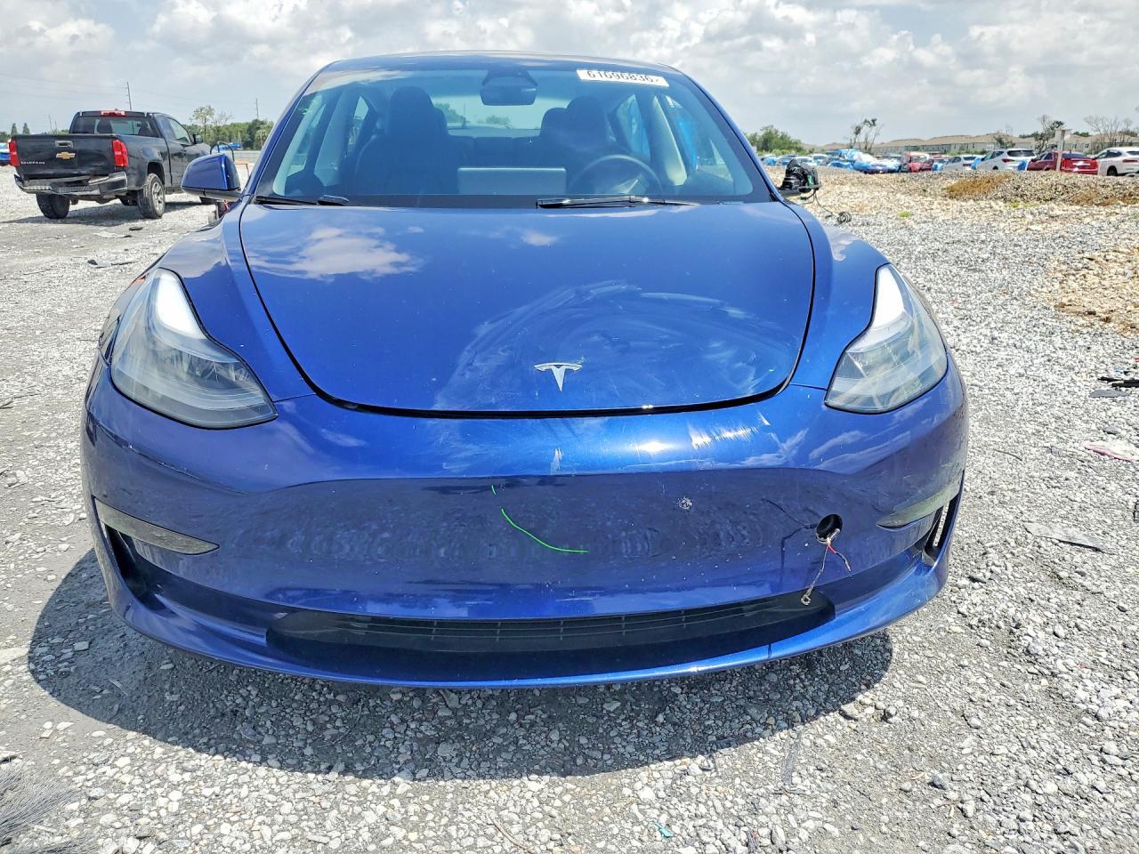2023 TESLA MODEL 3 — Фото 5 из 12