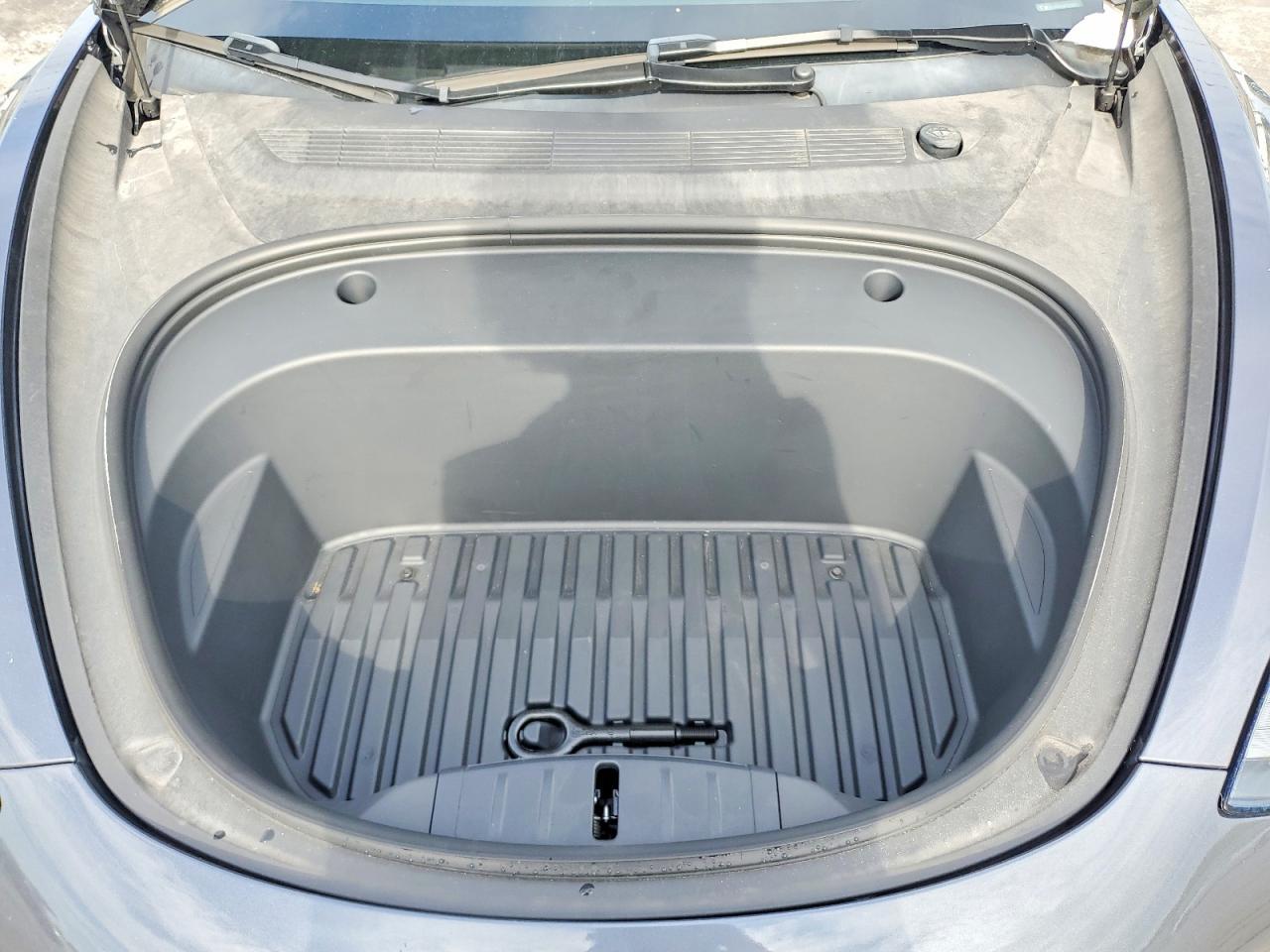 2023 TESLA MODEL 3 — Фото 11 из 12
