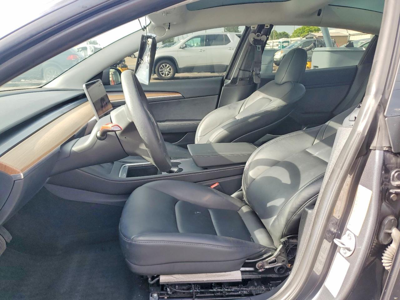 2023 TESLA MODEL 3 — Фото 7 из 12