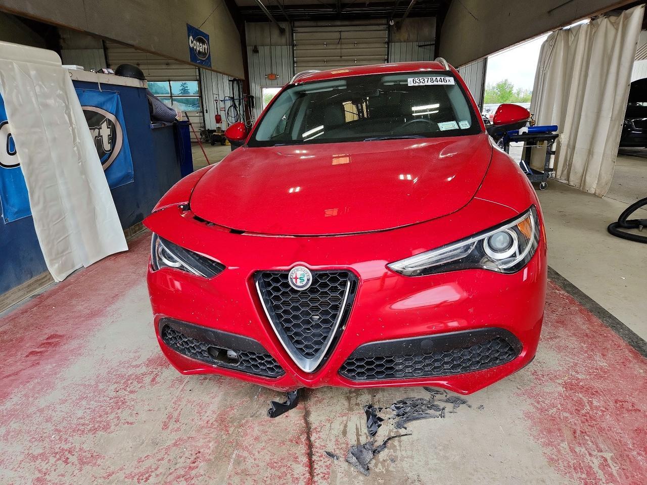2019 ALFA ROMEO STELVIO — Фото 5 из 13