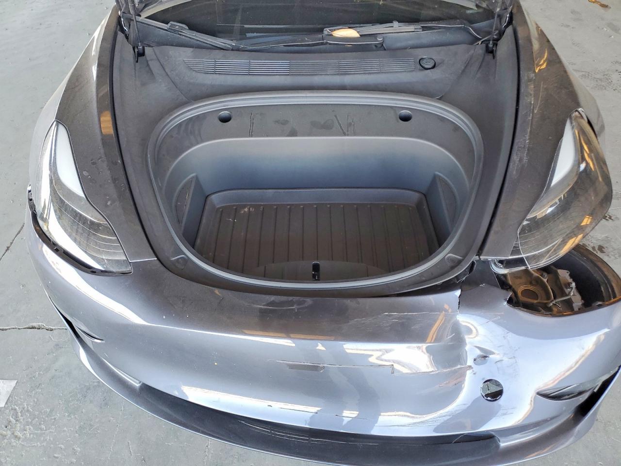 2023 TESLA MODEL 3 — Фото 11 из 12