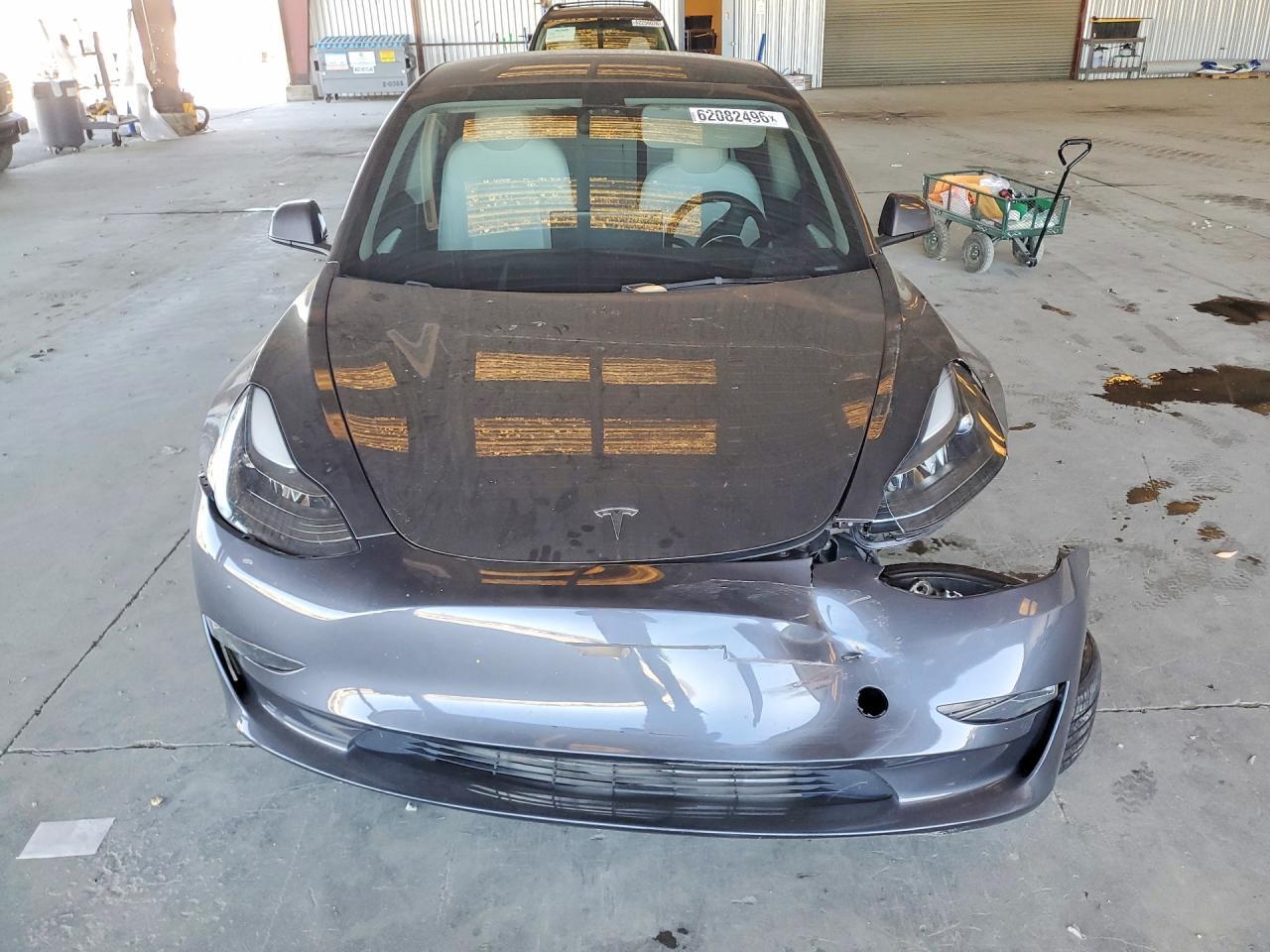 2023 TESLA MODEL 3 — Фото 5 из 12