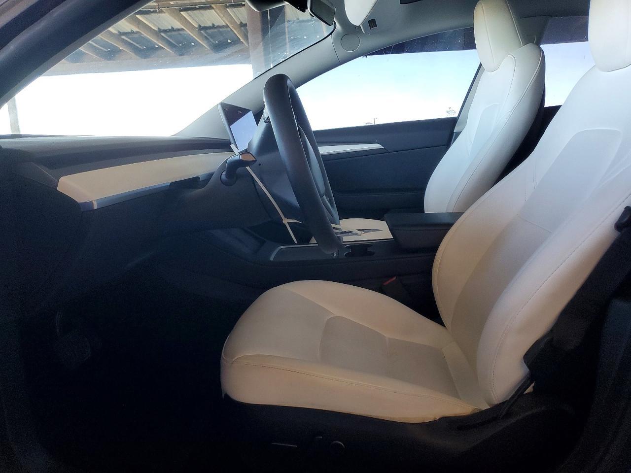 2023 TESLA MODEL 3 — Фото 7 из 12