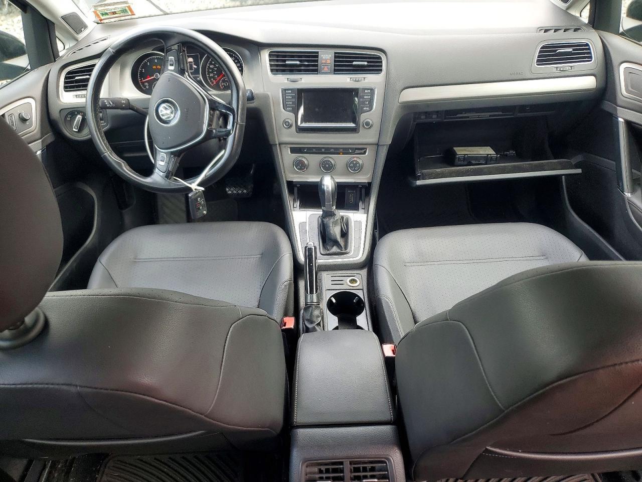 2015 VOLKSWAGEN GOLF — Фото 8 из 12