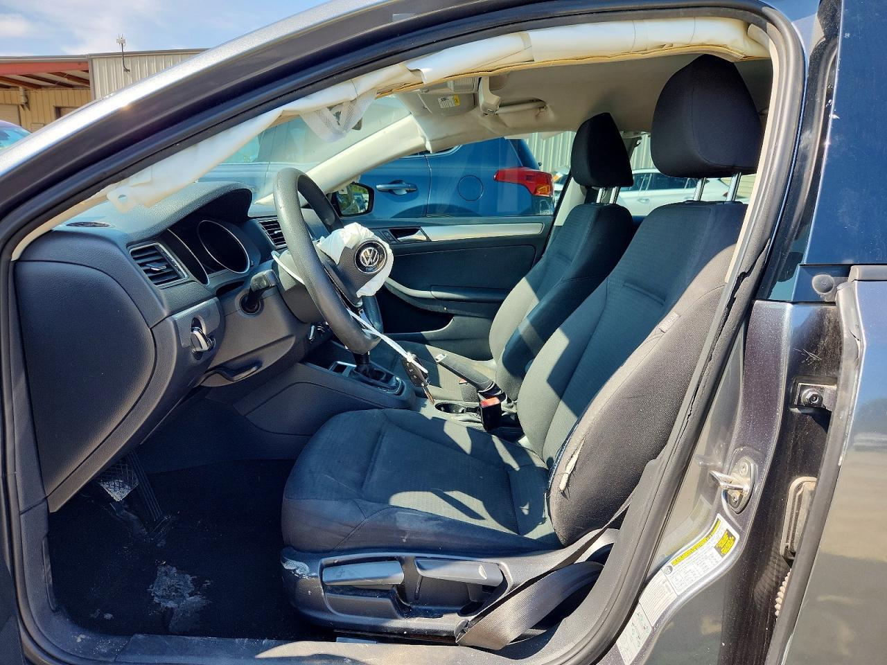 2015 VOLKSWAGEN JETTA SE — Фото 7 из 12