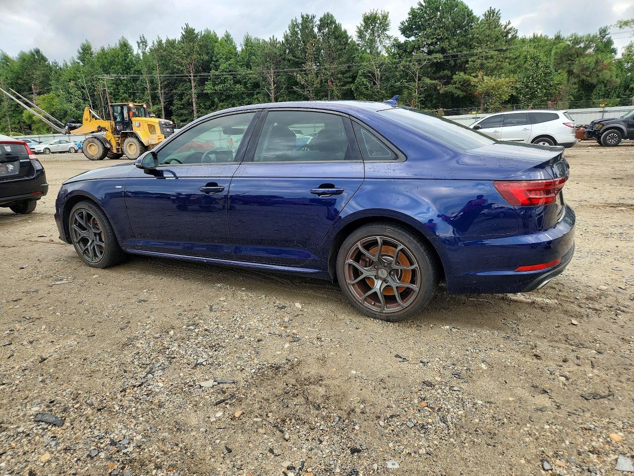 2019 AUDI A4 PREMIUM PLUS — Фото 2 из 13