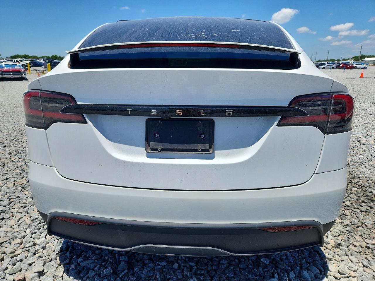 2023 TESLA MODEL X — Фото 6 из 13
