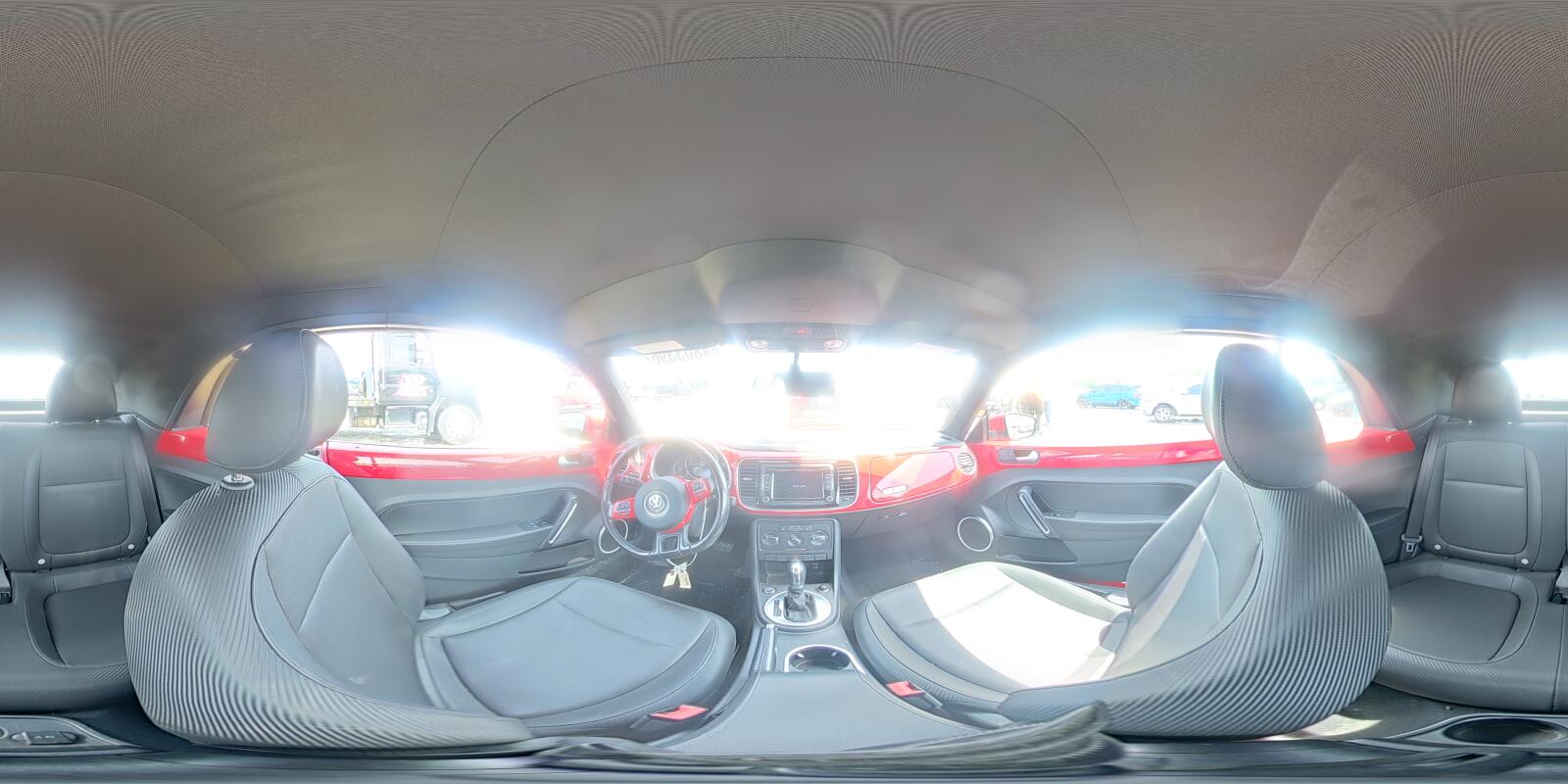 2015 VOLKSWAGEN BEETLE 1.8T — Фото 14 из 14
