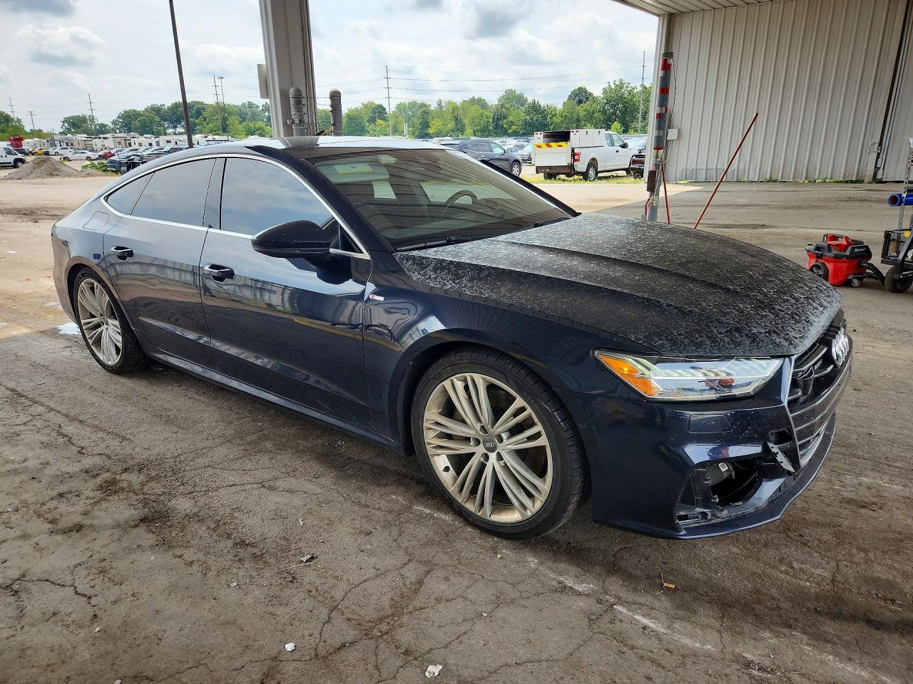 2019 AUDI A7 PREMIUM PLUS S-LINE — Фото 4 из 12
