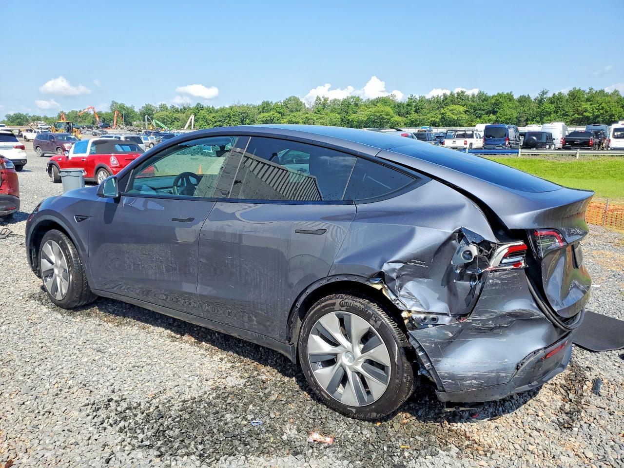 7SAYGDEE8PF672896 2023 TESLA MODEL Y photo no. 2