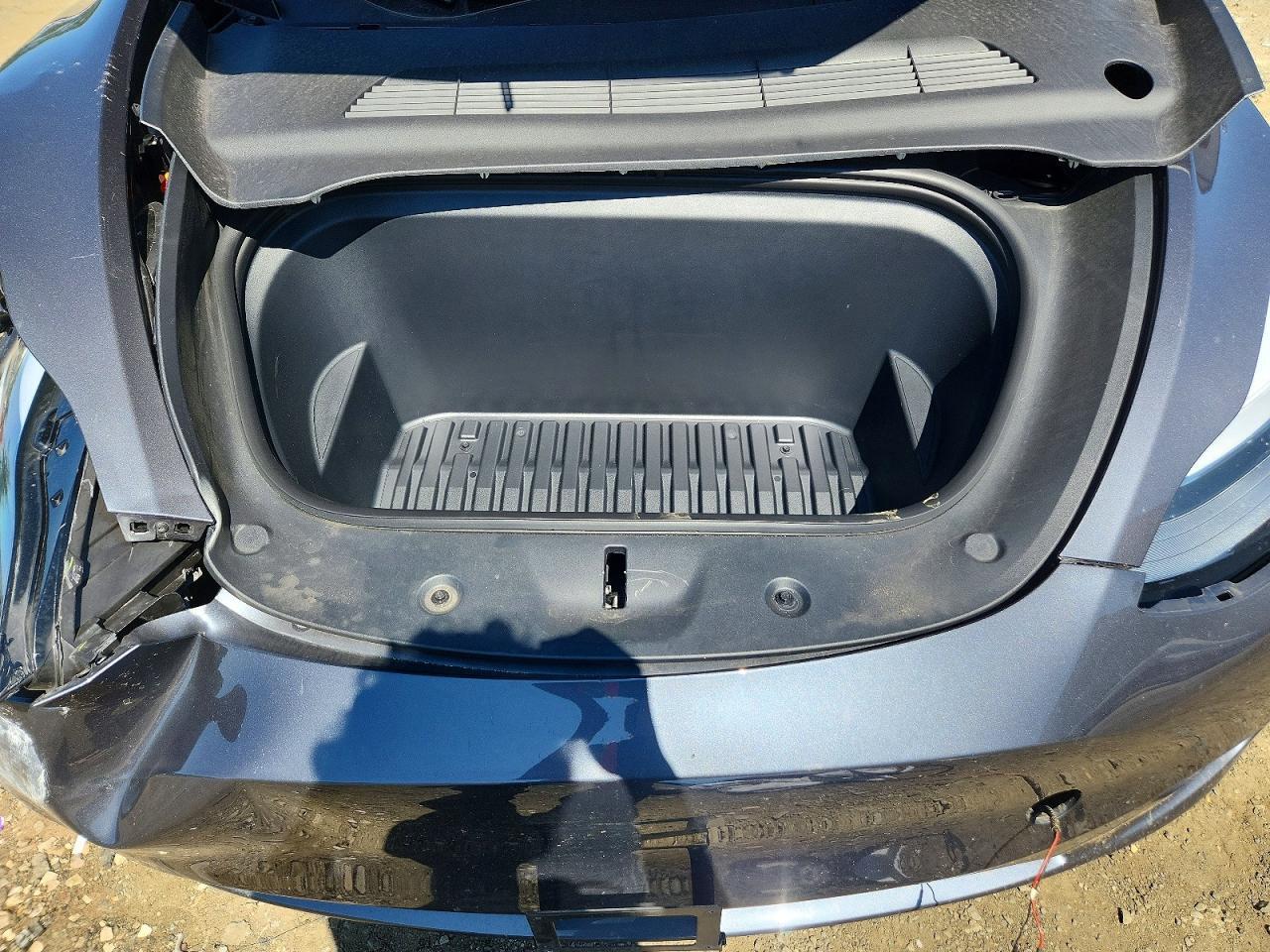 2023 TESLA MODEL Y — Фото 11 из 12