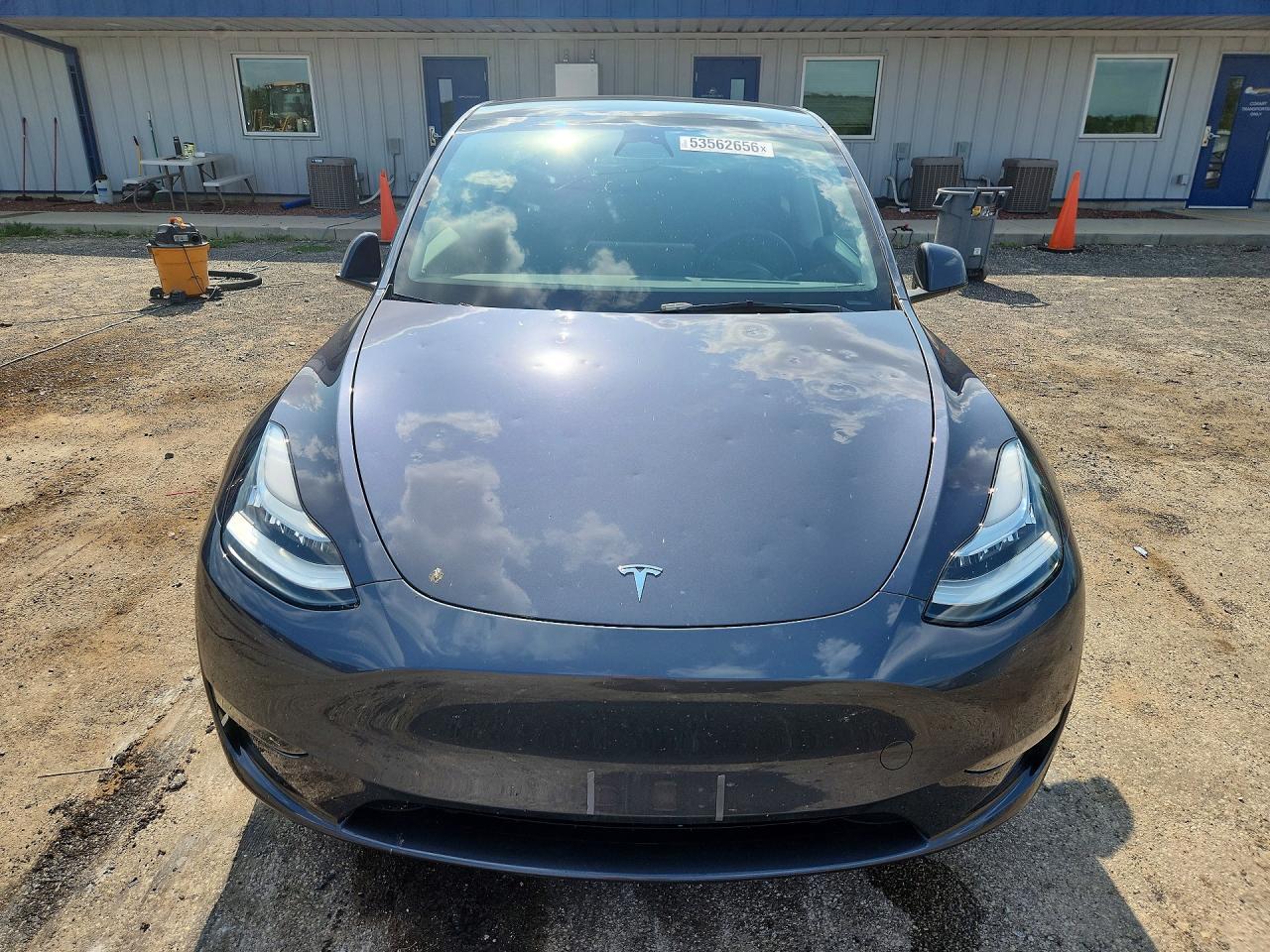 2023 TESLA MODEL Y — Фото 5 из 12