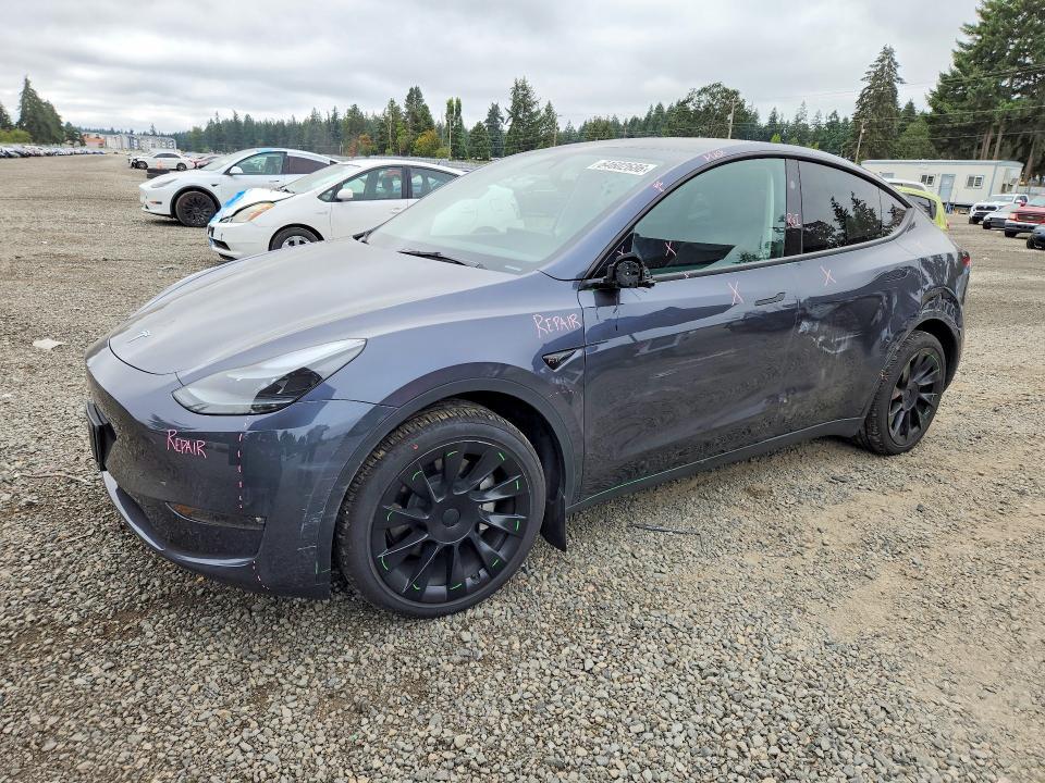 2023 TESLA MODEL Y 7SAYGDEE9PF921030