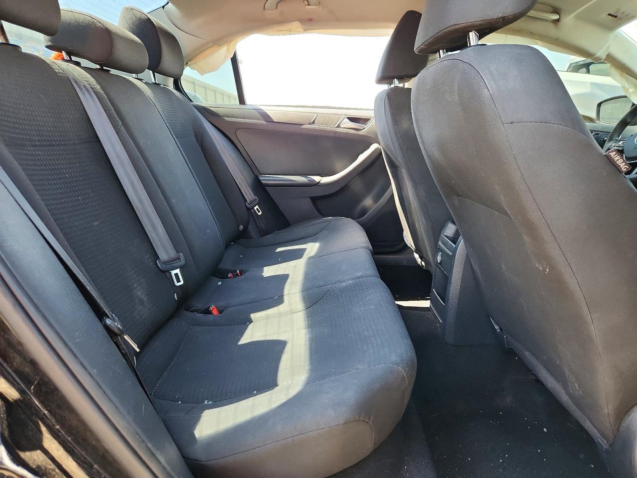 2015 VOLKSWAGEN JETTA BASE — Фото 10 из 13