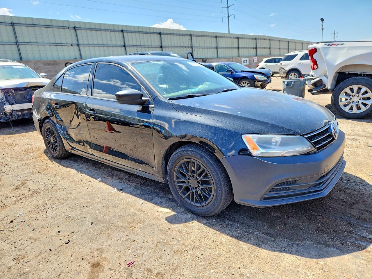 2015 VOLKSWAGEN JETTA BASE — Фото 4 из 13