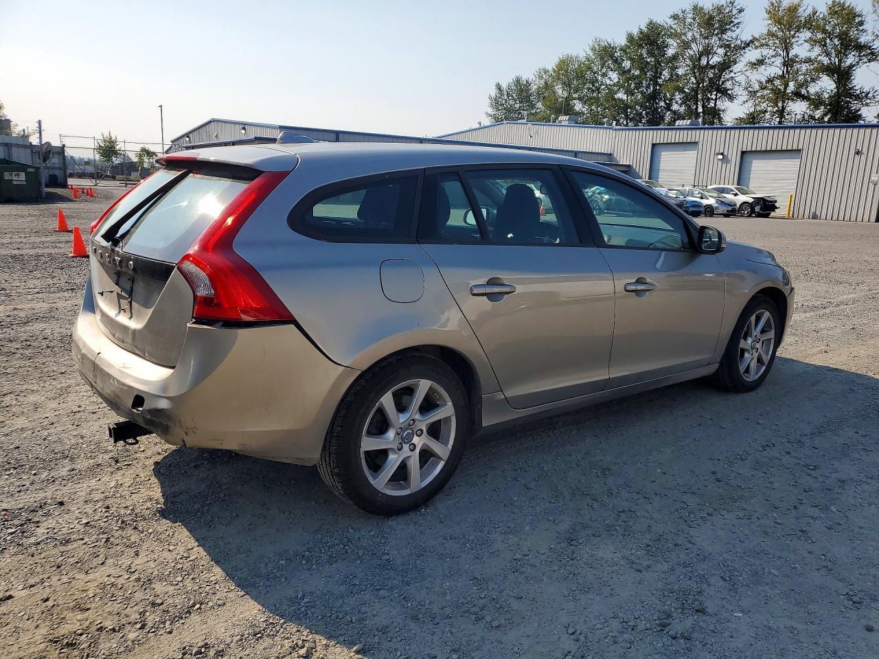 2015 VOLVO V60 — Фото 3 из 14