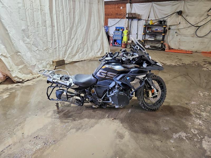 2019 BMW R 1250 WB10J9305KZH98328