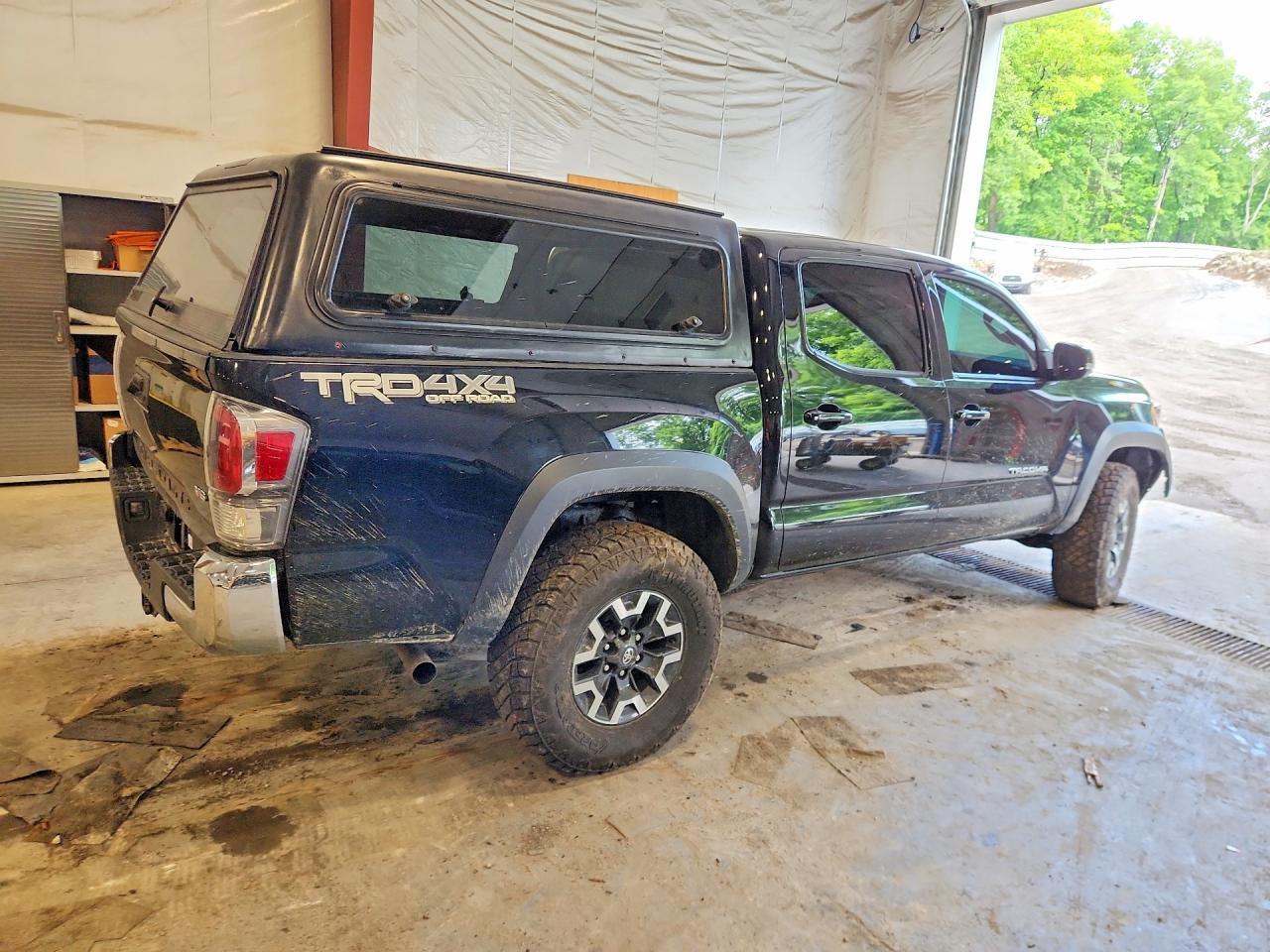 2023 TOYOTA TACOMA TRD OFF-ROAD — Фото 3 из 12