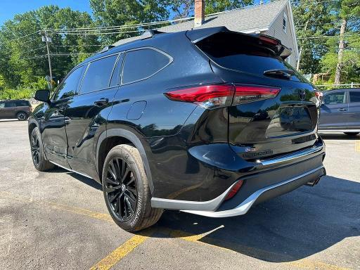 5TDKDRAH3PS507181 2023 TOYOTA HIGHLANDER photo no. 2