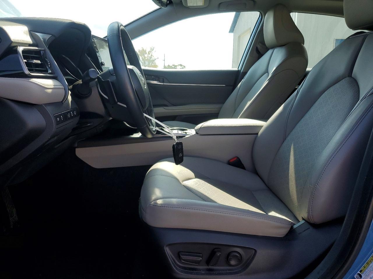 2023 TOYOTA CAMRY XSE — Фото 7 из 13