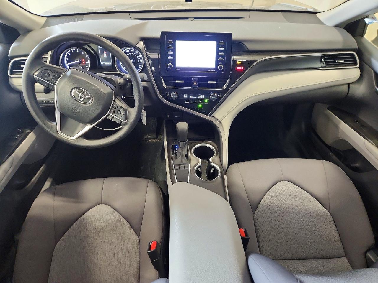 2023 TOYOTA CAMRY LE — Фото 8 из 13