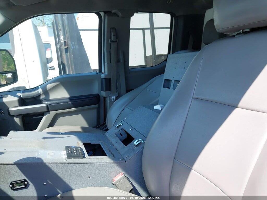 1FD0X5HT1KEF24556 2019 FORD F-550 CHASSIS photo no. 6