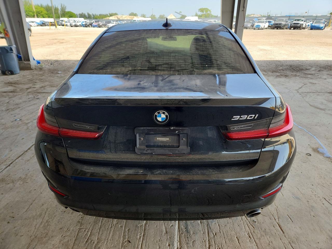 2019 BMW 330I — Фото 6 из 12