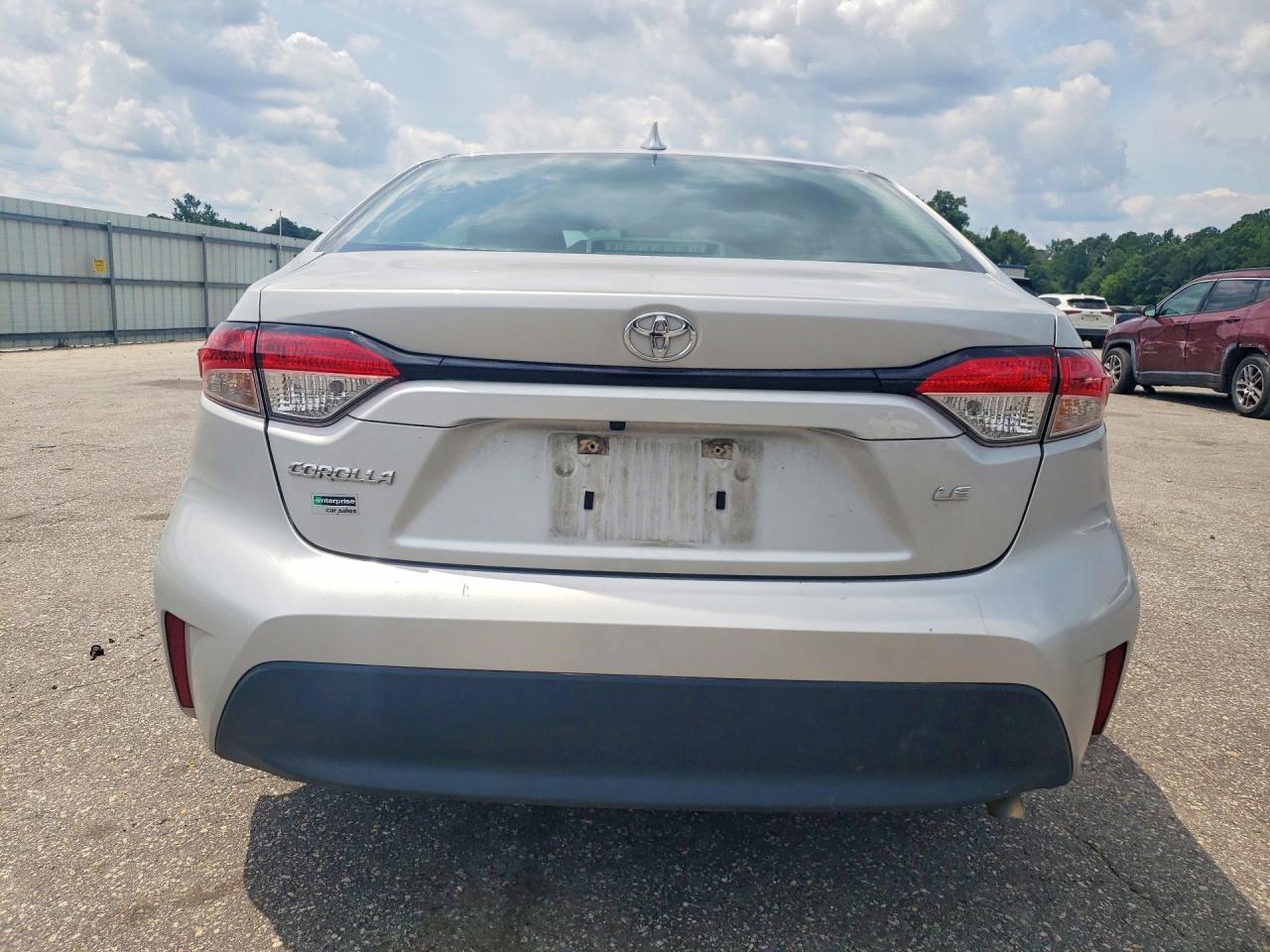 2023 TOYOTA COROLLA LE — Фото 6 из 12