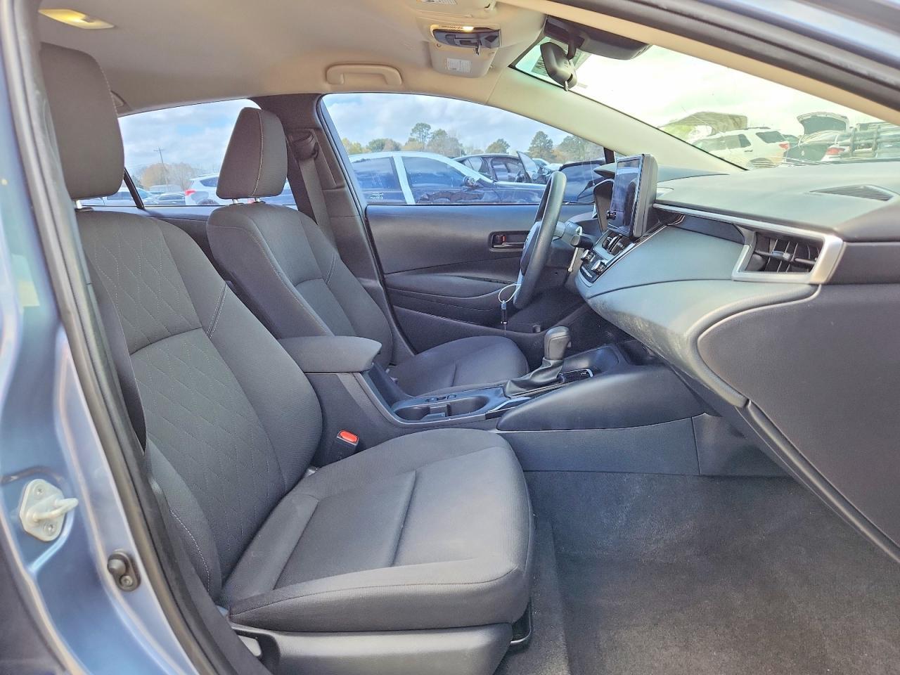 2023 TOYOTA COROLLA — Фото 7 из 12