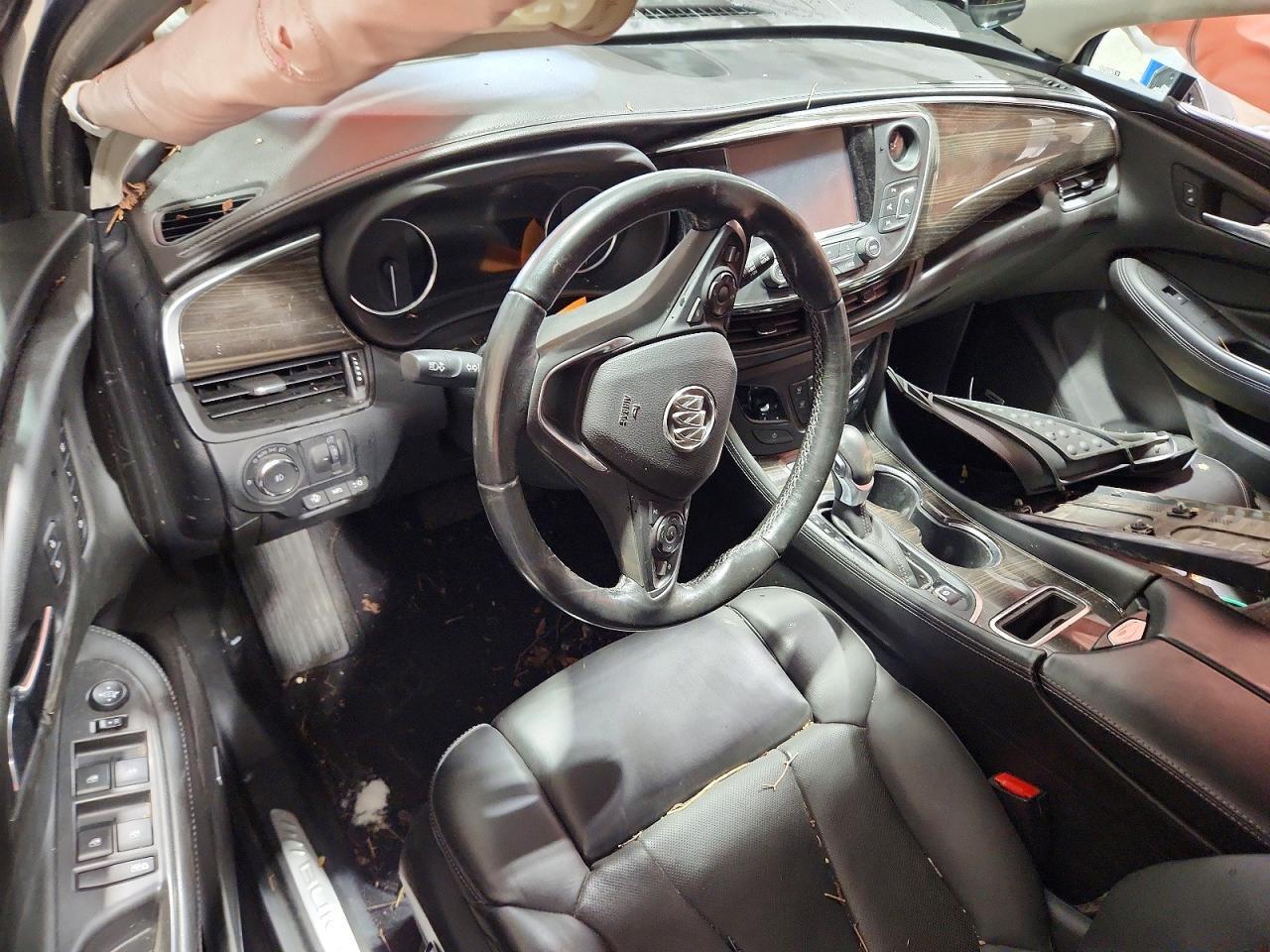 2019 BUICK ENVISION PREMIUM II — Фото 8 из 12